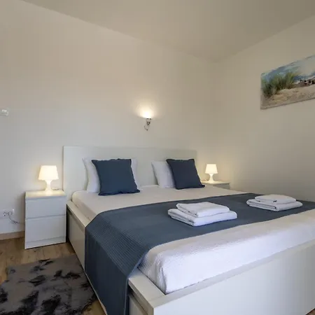 Gasthof Lighthouse Entaja -